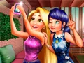 Jwèt Selfie Instagram nan Pari sou entènèt Jwèt Selfie Instagram nan Pari sou entènèt