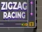 Jwèt Kous Zigzag sou entènèt
